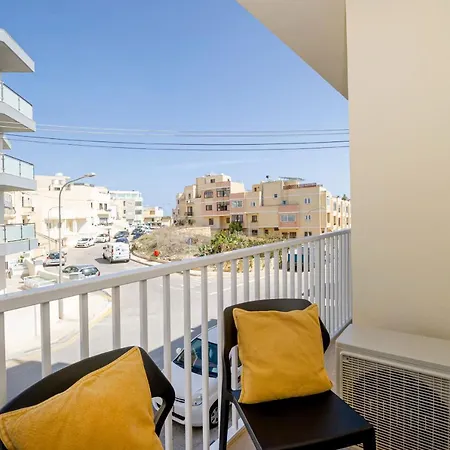 公寓 Summer Breeze Comfort Sunny Close To The Sandy Beaches - By Getawaysmalta 梅利哈