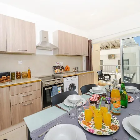 Summer Breeze Comfort Sunny Close To The Sandy Beaches - By Getawaysmalta Mellieha